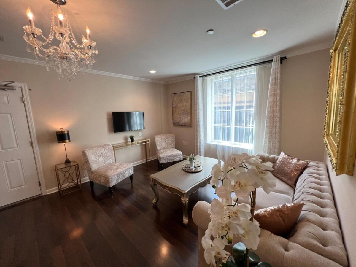 Tise Plaza Condos New Orleans Exterior photo