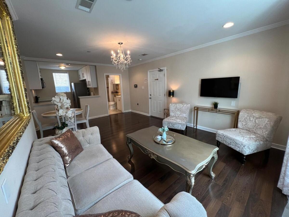 Tise Plaza Condos New Orleans Exterior photo